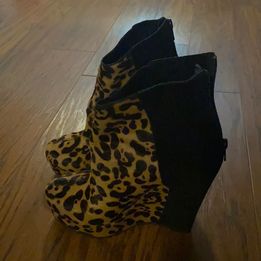 Kelsi Dagger Huette Bootie